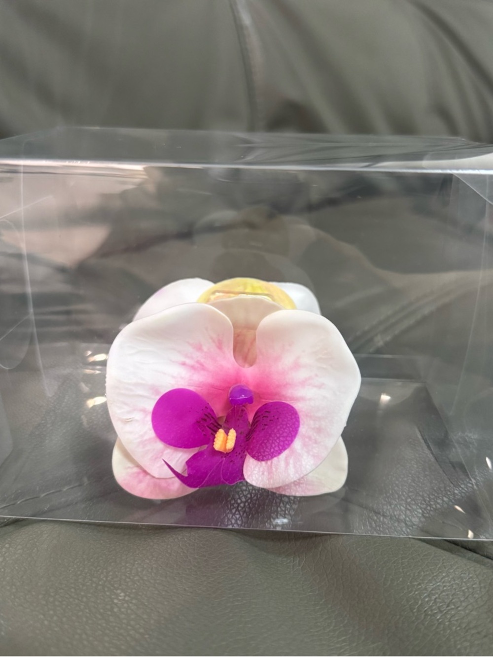 Floral Orchid Hair Claw Clip - White & Pink